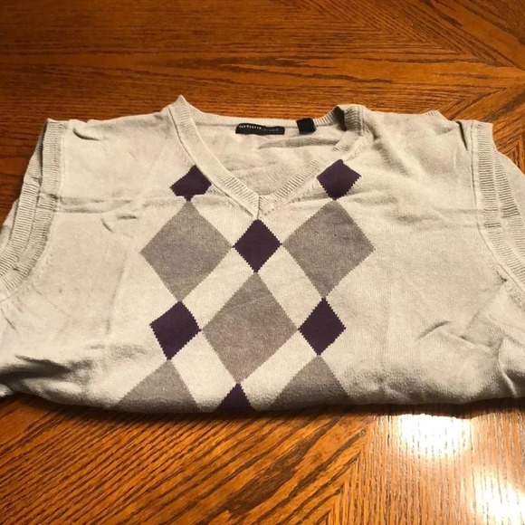 Van Heusen Studio Sweater Vest XL - Picture 3 of 7